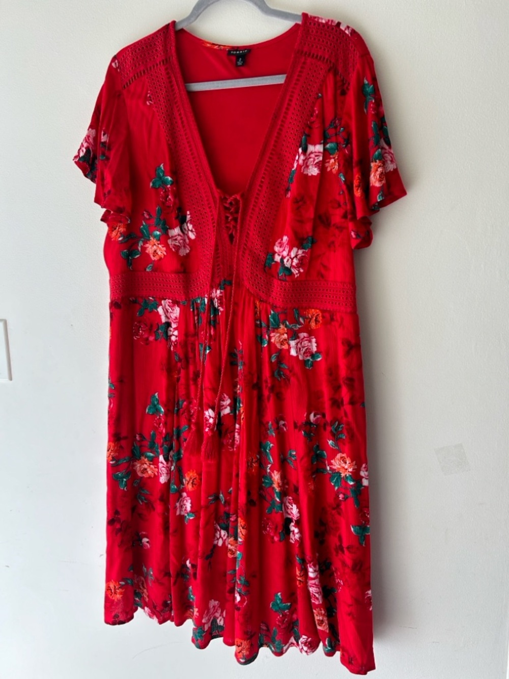 NWOT torrid Red Floral Crochet-Trim Midi Dress - Picture 2 of 13